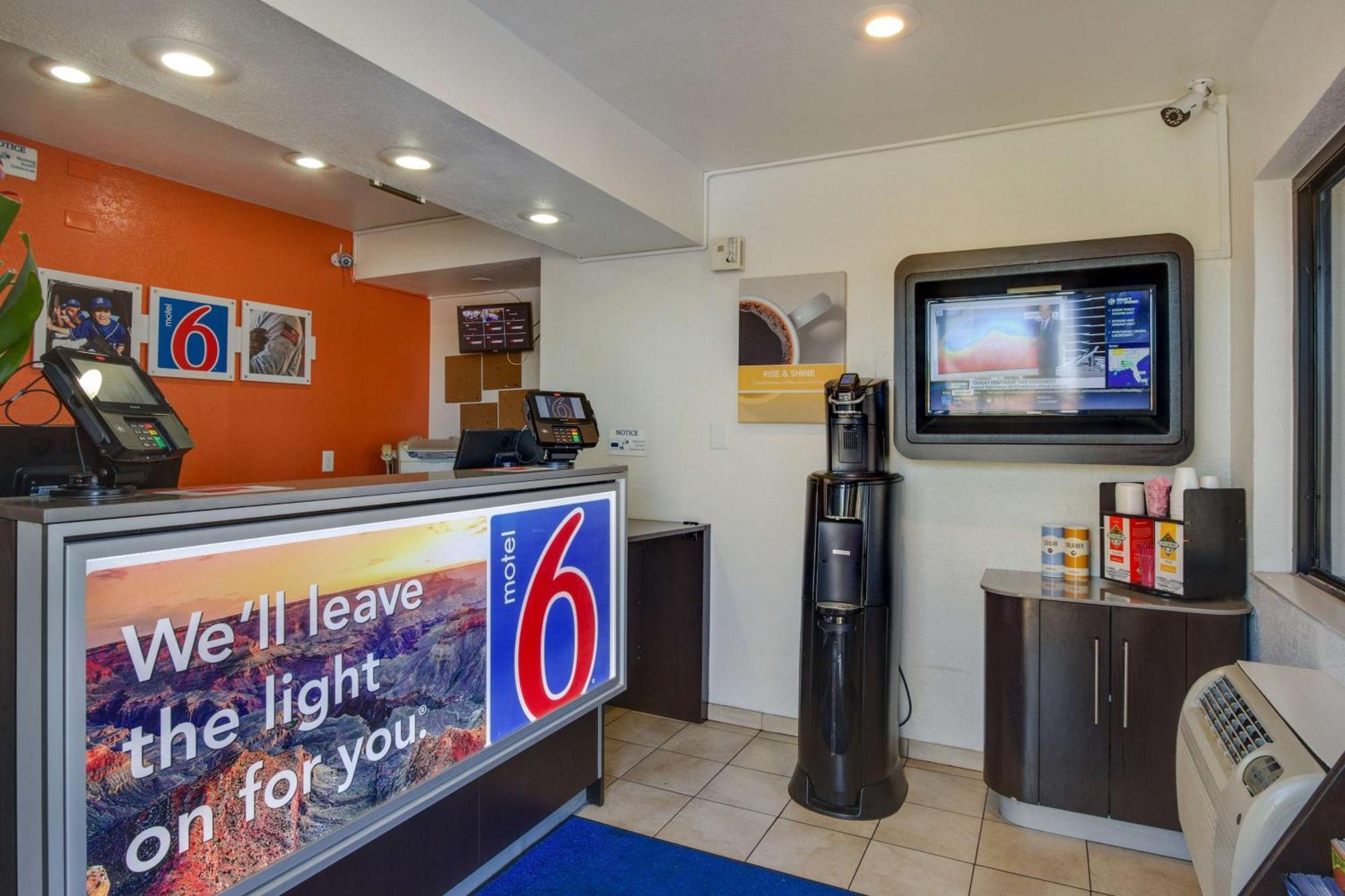 Motel 6-Tempe, Az - Broadway - Asu Exterior photo